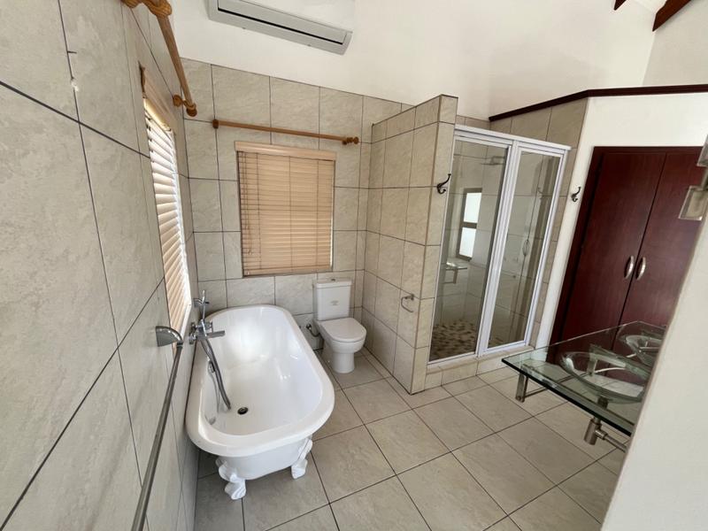 4 Bedroom Property for Sale in Dwarskersbos Western Cape